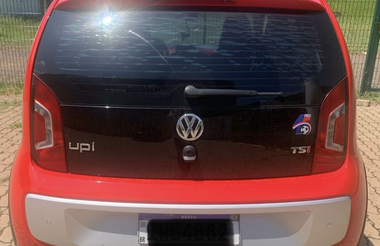 Volkswagen Up! 1.0 12v E-Flex cross up! I-Motion - Foto #2