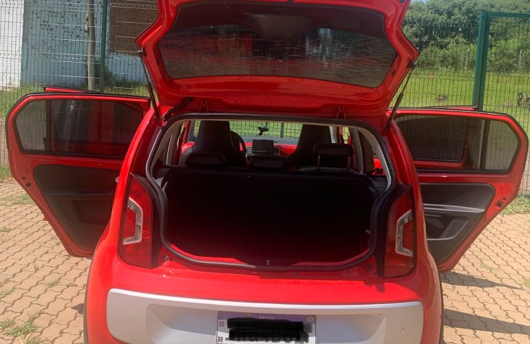 Volkswagen Up! 1.0 12v E-Flex cross up! I-Motion - Foto #4