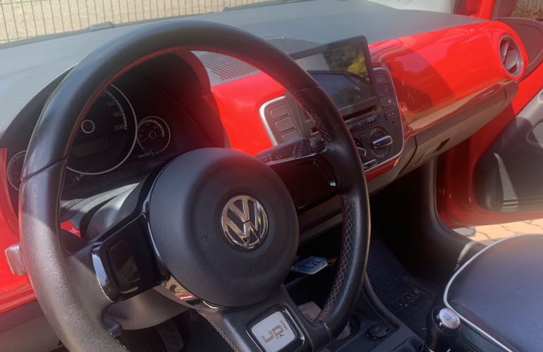 Volkswagen Up! 1.0 12v E-Flex cross up! I-Motion - Foto #5