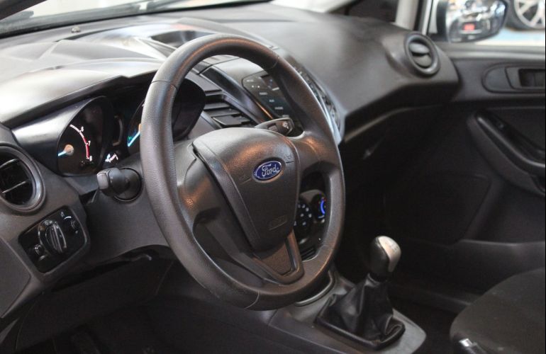 Ford Fiesta 1.5 S Hatch 16v - Foto #4