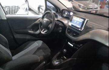 Peugeot 208 1.6 Griffe 16v - Foto #9
