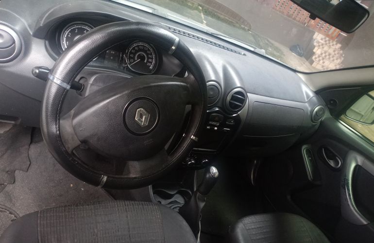 Renault Sandero Expression 1.6 8V (Flex) - Foto #5