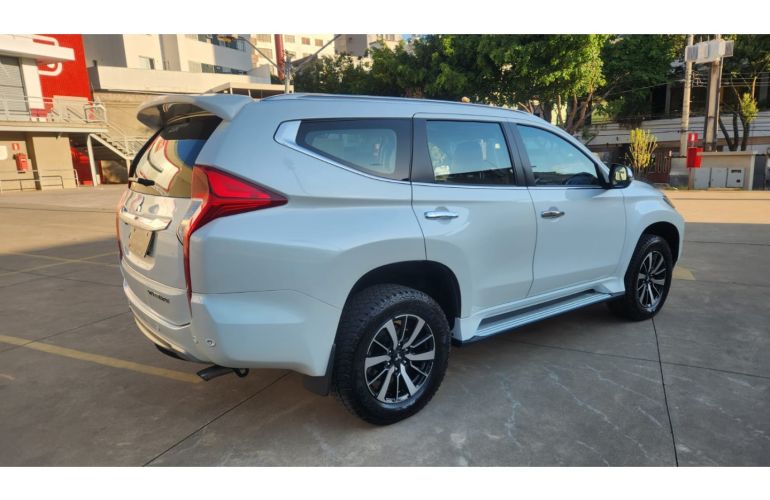 Mitsubishi Pajero Sport 2.4 16V Mivec Turbo Diesel Hpe AWD Automático - Foto #3