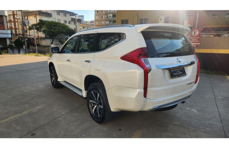 Mitsubishi Pajero Sport 2.4 16V Mivec Turbo Diesel Hpe AWD Automático - Foto #4