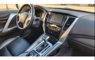 Mitsubishi Pajero Sport 2.4 16V Mivec Turbo Diesel Hpe AWD Automático - Foto #10