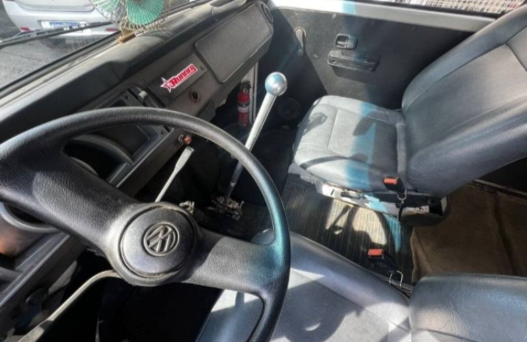 Volkswagen Kombi Furgão 1.4 (Flex) - Foto #9