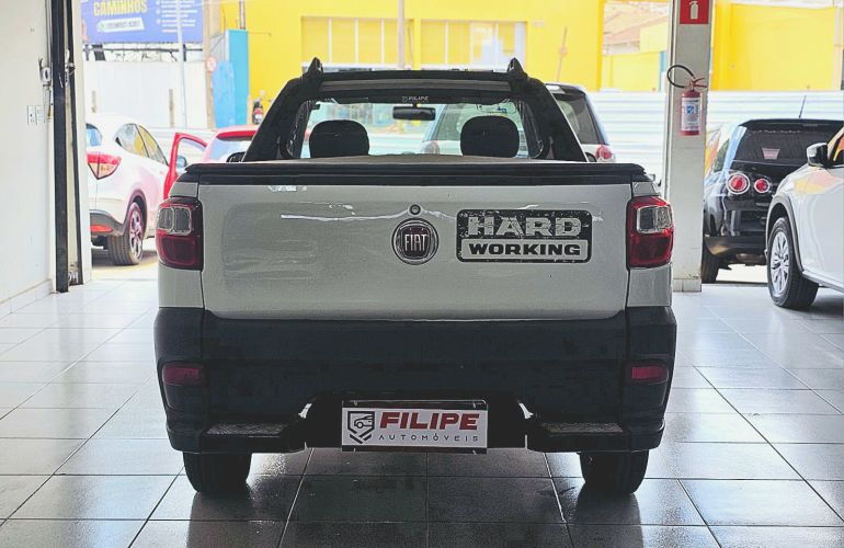 Fiat Strada 1.4 CS Hard Working - Foto #7