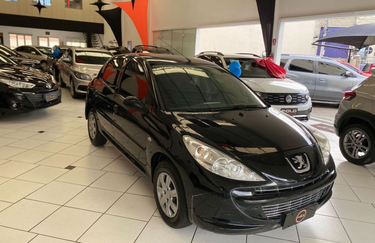 Peugeot 207 1.4 Xr 8v - Foto #2