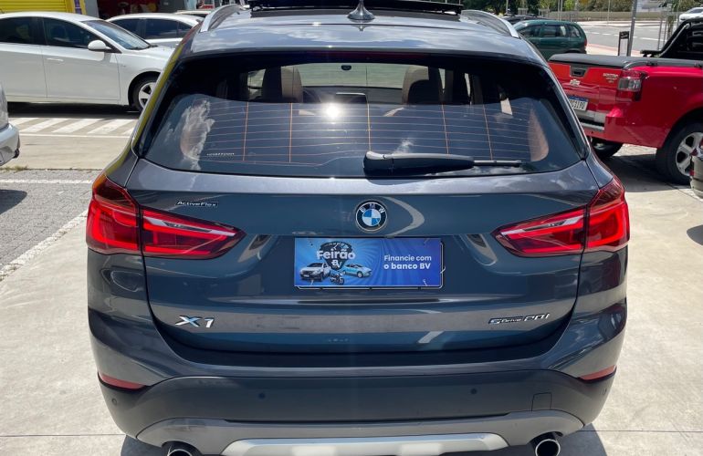 BMW X1 2.0 16V Turbo Sdrive20i X-line - Foto #6