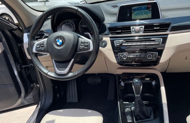 BMW X1 2.0 16V Turbo Sdrive20i X-line - Foto #10