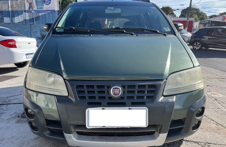 Fiat Idea 1.8 MPi Adventure Locker 8v - Foto #1