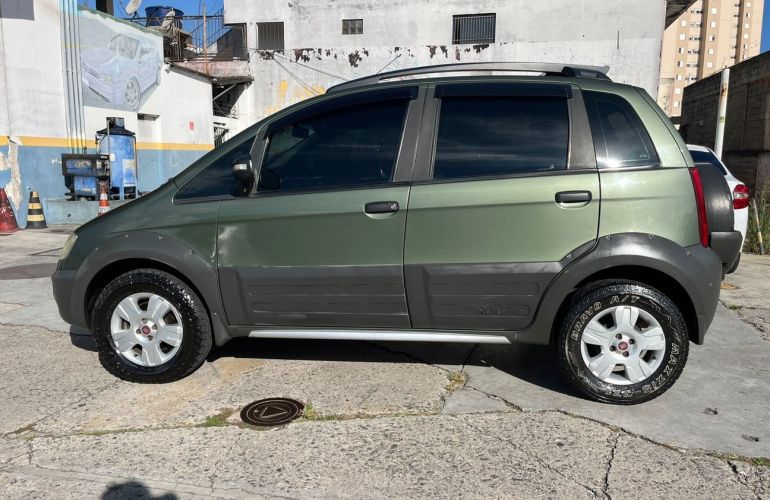 Fiat Idea 1.8 MPi Adventure Locker 8v - Foto #4