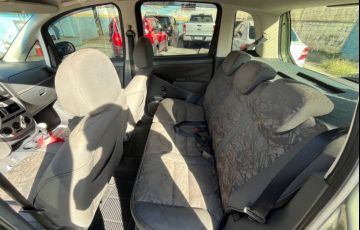 Fiat Idea 1.8 MPi Adventure Locker 8v - Foto #7