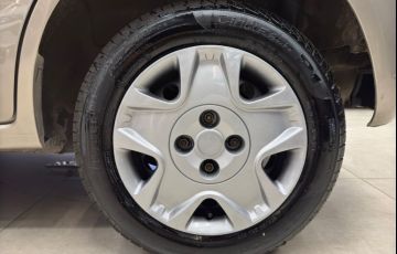 Ford Fiesta 1.0 Rocam Hatch 8v - Foto #7