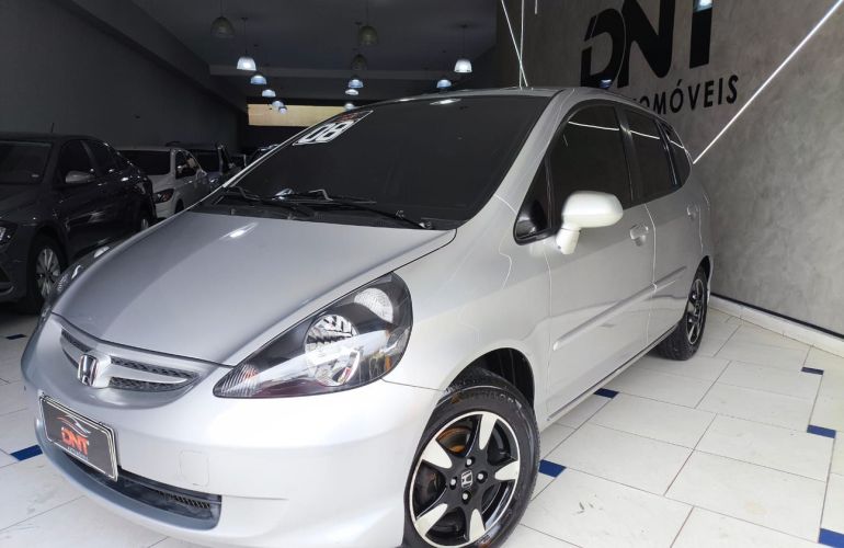 Honda Fit 1.4 LX 8v - Foto #1