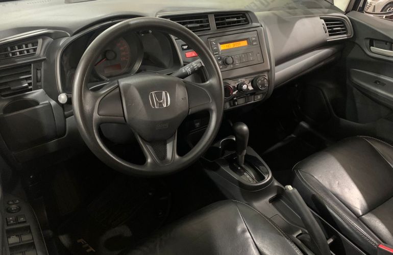 Honda Fit 1.5 LX 16v - Foto #8