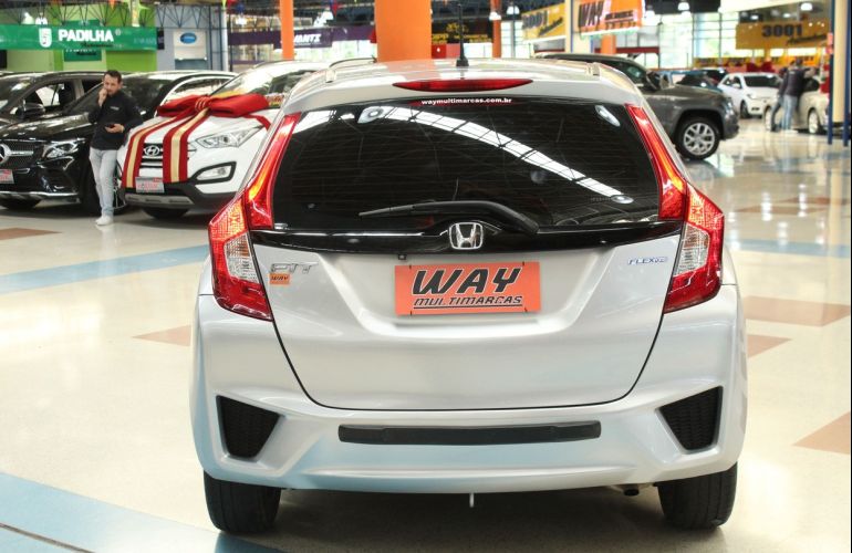 Honda Fit 1.5 EX 16v - Foto #8
