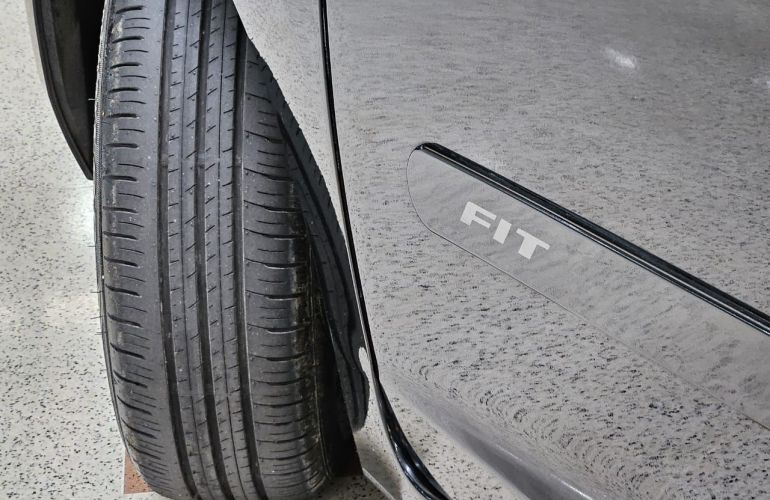 Honda Fit 1.5 LX 16v - Foto #10