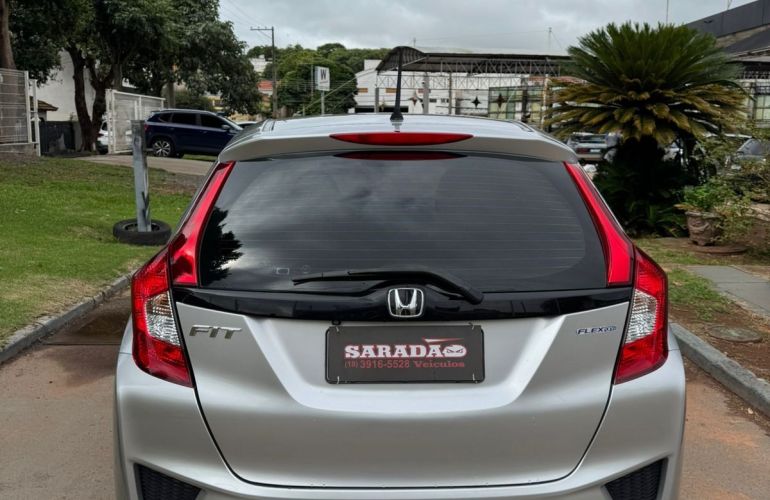 Honda Fit 1.5 EX 16v - Foto #6