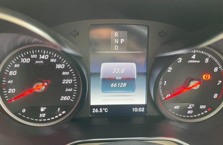 Mercedes-Benz C 180 1.6 Cgi Avantgarde 9g-tronic - Foto #5