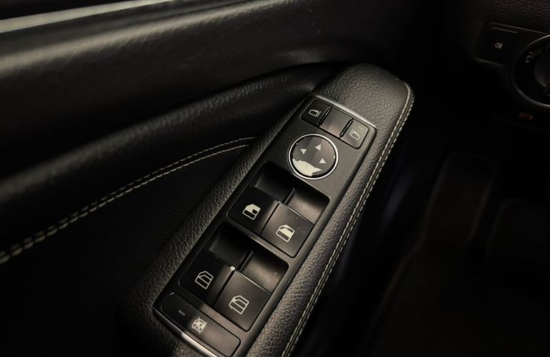 Mercedes-Benz Gla 200 1.6 Cgi Advance 16V Turbo - Foto #9