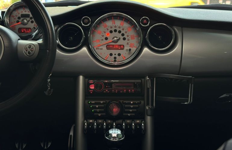 Mini Cooper 1.6 S 16V Turbo - Foto #10