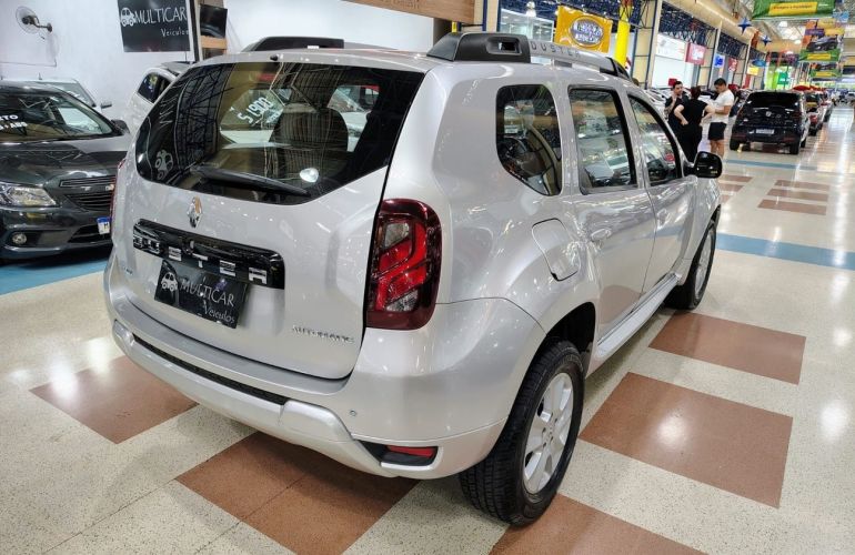 Renault Duster 2.0 Dynamique 4x2 16v - Foto #8