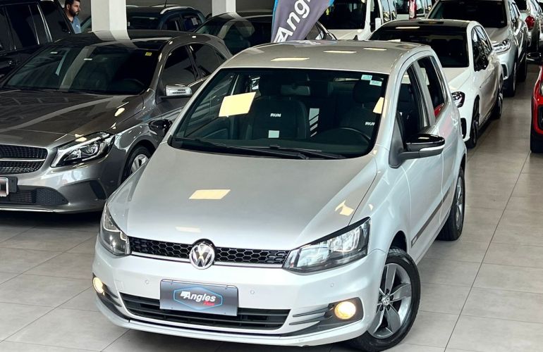 Volkswagen Fox 1.6 Msi Run 8v - Foto #3