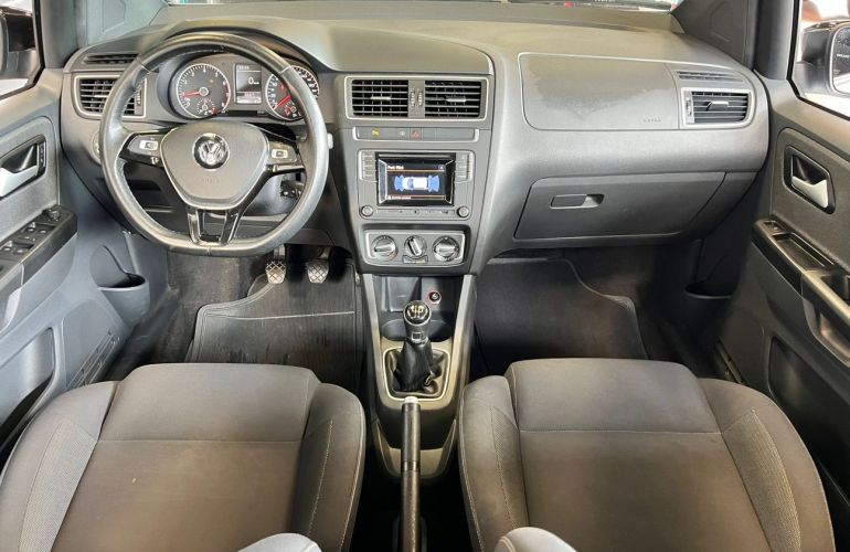 Volkswagen Fox 1.6 Msi Run 8v - Foto #5