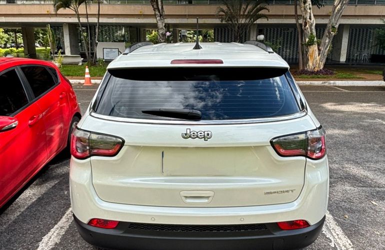 Jeep Compass 2.0 Sport (Aut) - Foto #2