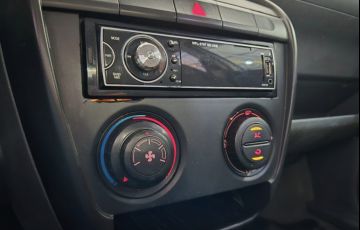 Volkswagen Fox Plus 1.6 8V (Flex) - Foto #10
