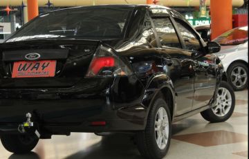 Ford Fiesta 1.6 MPi Sedan 8v - Foto #7