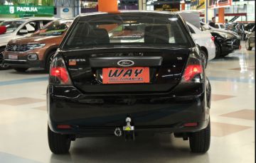 Ford Fiesta 1.6 MPi Sedan 8v - Foto #8