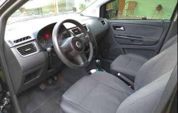 Volkswagen Fox 1.0 VHT (Flex) 4p - Foto #5