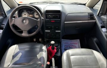 Fiat Idea 1.4 MPi Elx 8v - Foto #6