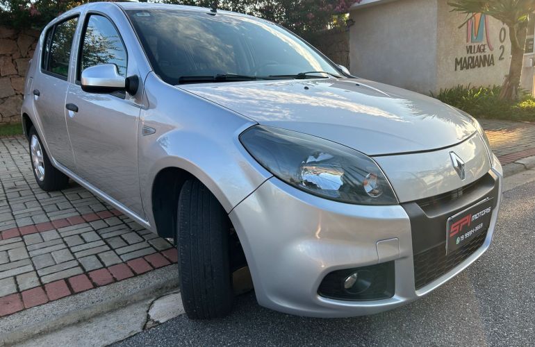 Renault Sandero Expression 1.6 8V (Flex) - Foto #4