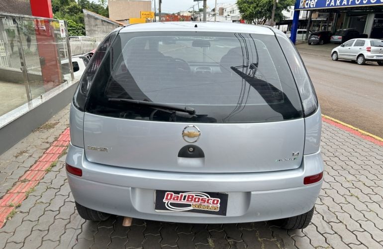 Chevrolet Corsa Hatch Maxx 1.4 (Flex) - Foto #5
