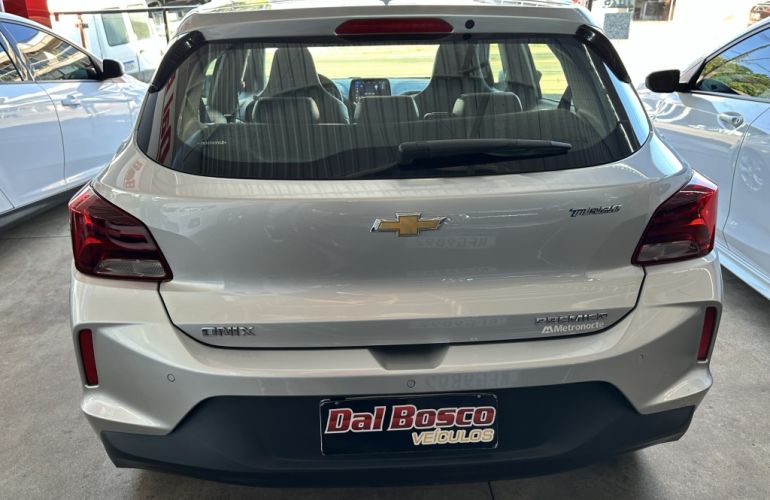 Chevrolet Onix 1.0 Turbo Premier (Aut) - Foto #6