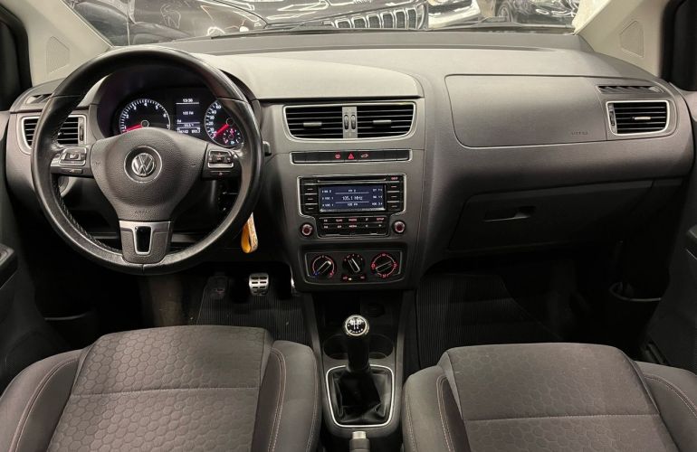 Volkswagen Crossfox 1.6 Mi 8v - Foto #8