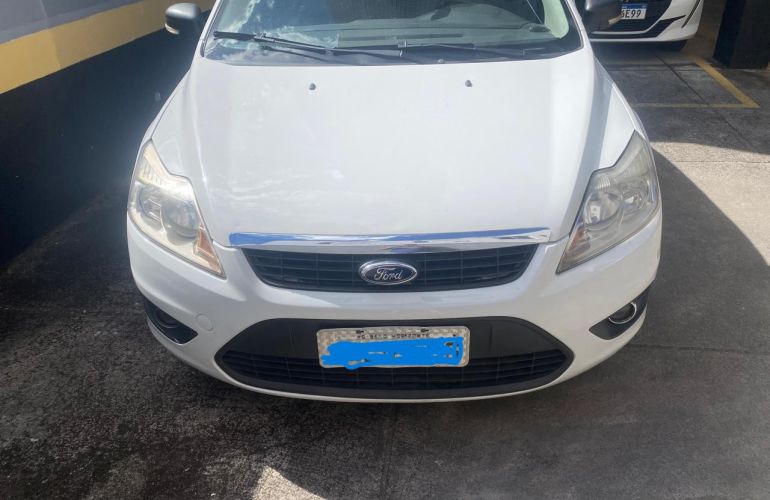 Ford Focus Sedan GLX 2.0 16V (Flex) (Aut) - Foto #8