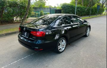Volkswagen Jetta 2.0 TSi Highline 211cv Gasolina 4p Tiptronic - Foto #4