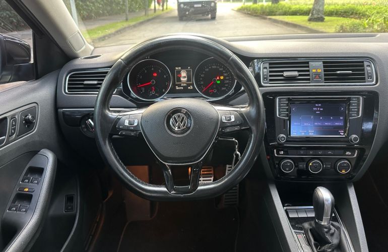 Volkswagen Jetta 2.0 TSi Highline 211cv Gasolina 4p Tiptronic - Foto #7