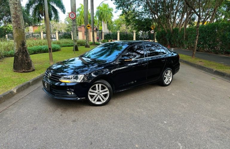 Volkswagen Jetta 2.0 TSi Highline 211cv Gasolina 4p Tiptronic - Foto #9