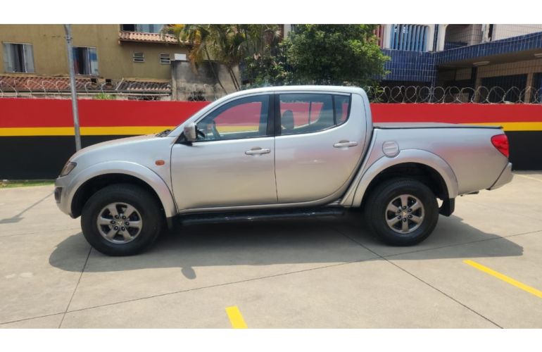 Mitsubishi L200 Triton 3.2 Glx 4x4 CD 16V Turbo Intercoler Diesel 4p Manual - Foto #8
