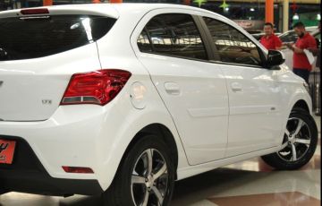Chevrolet Onix 1.4 MPFi LTZ 8v - Foto #7