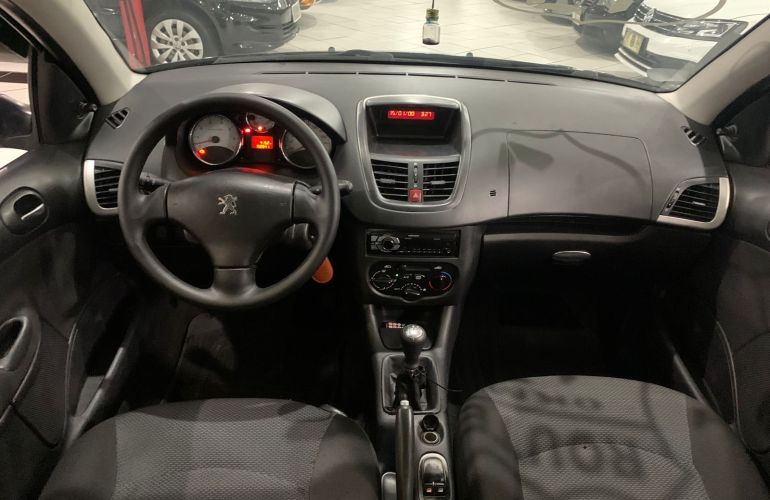 Peugeot 207 1.4 Xr 8v - Foto #10