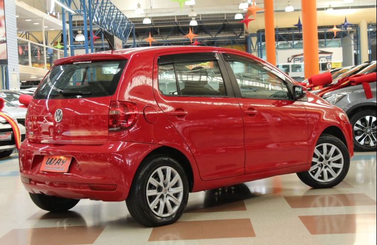 Volkswagen Fox 1.0 Mi 8v - Foto #2