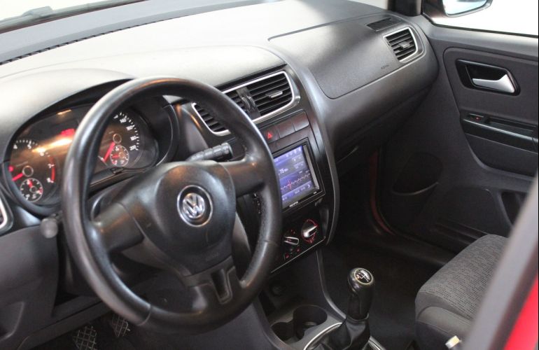Volkswagen Fox 1.0 Mi 8v - Foto #5