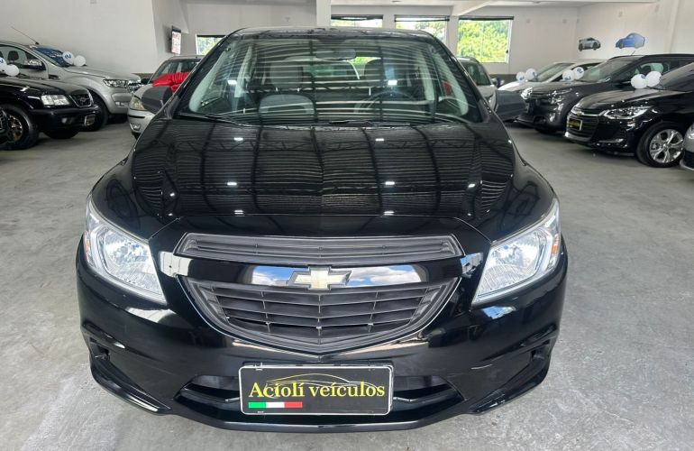 Chevrolet Onix 1.0 MPFi LS 8V Flex 4p Manual - Foto #2