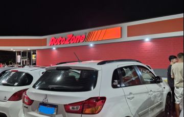 Mitsubishi ASX 2.0 16V CVT 4WD - Foto #2